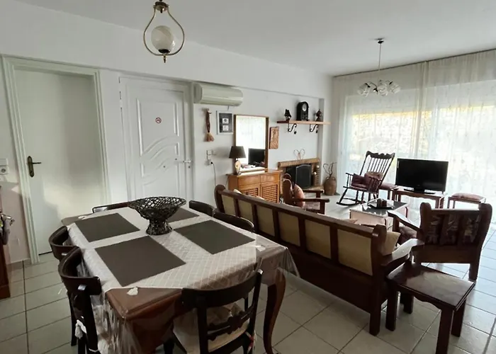 Panormitis House Daire Kéfalos